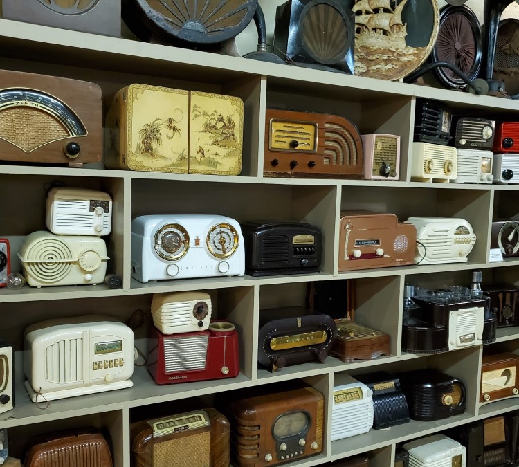 vintage-radio-communications-museum-of-ct-photo
